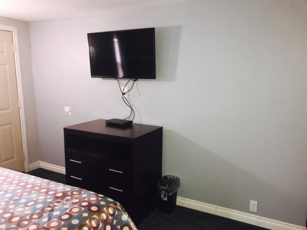 Kings Row Inn Milwaukie Extérieur photo