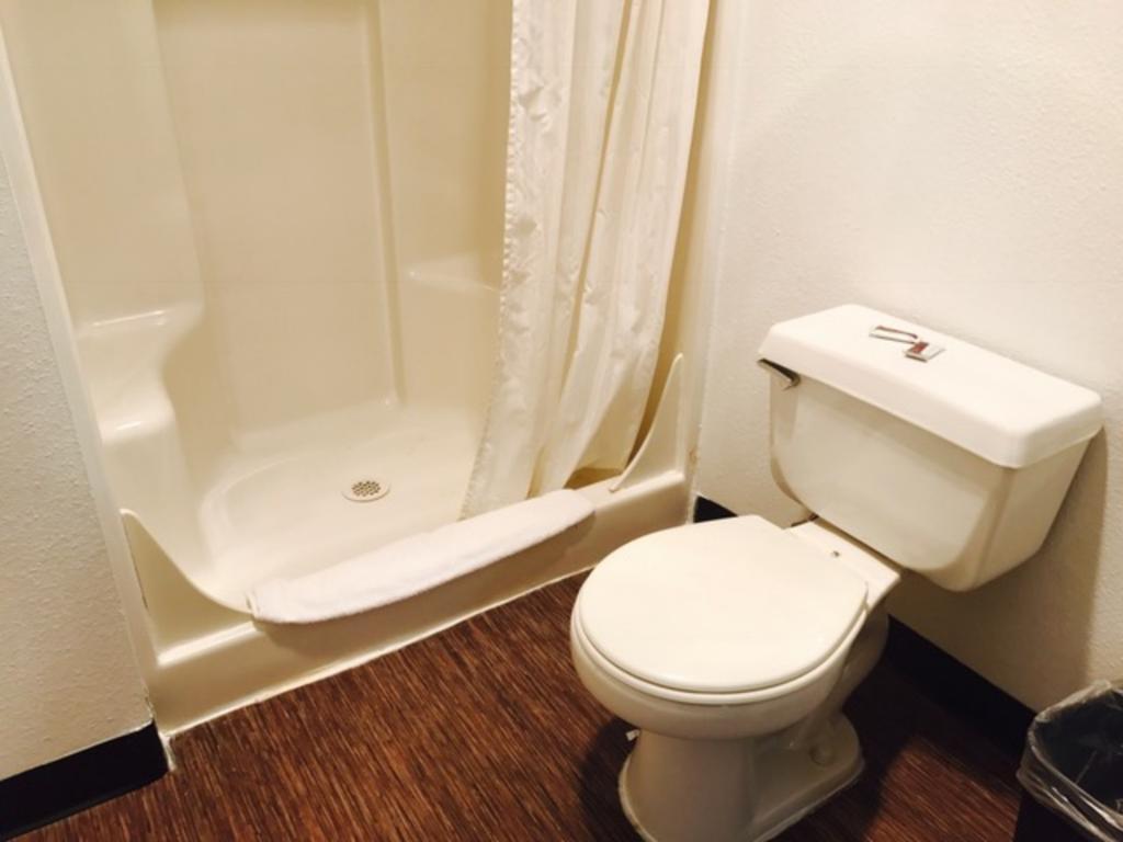 Kings Row Inn Milwaukie Extérieur photo